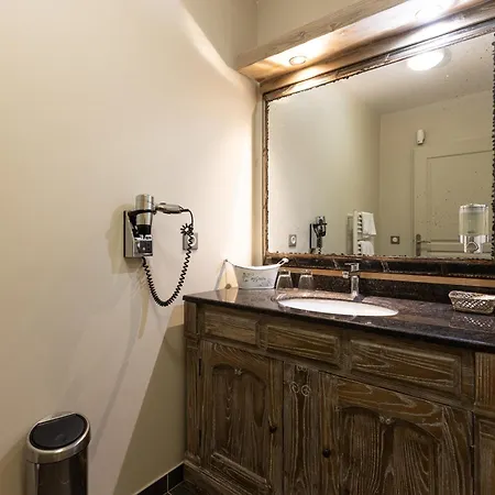 Le Moulin De Mitou 호텔 3*